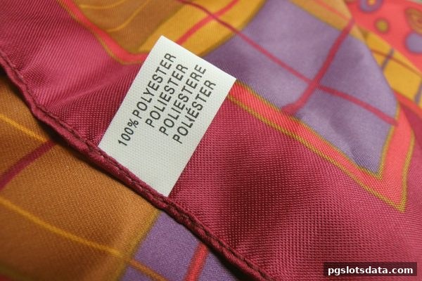 pg电子游戏视角：解读红中麻将与彩票的娱乐特性及参与智慧