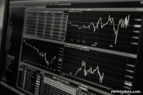 pg电子游戏攻略：起手牌选择与心理策略的深度博弈——从概率到实战的全面解析