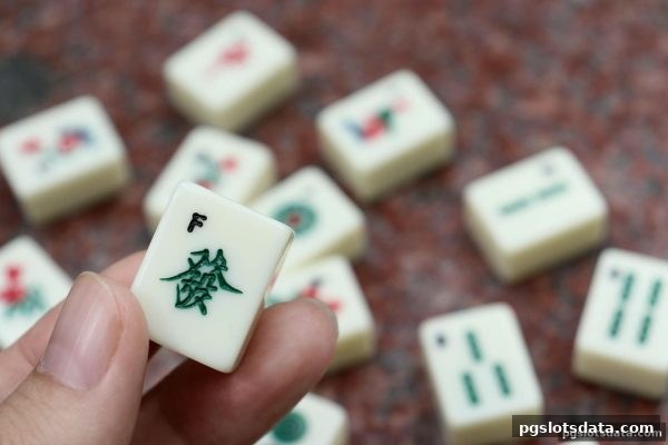pg电子游戏带你玩转炸金花：大小牌平民玩法从入门到精通